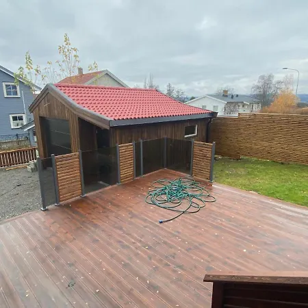Lovely House On 1 Flat With 2 Terraces Villa